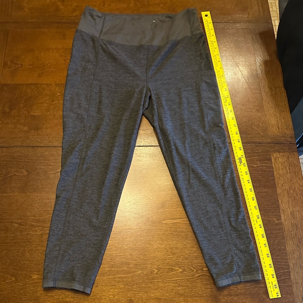 Sonoma Dark Gray Women's Leggings